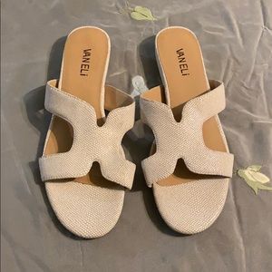 Vaneli Sandal